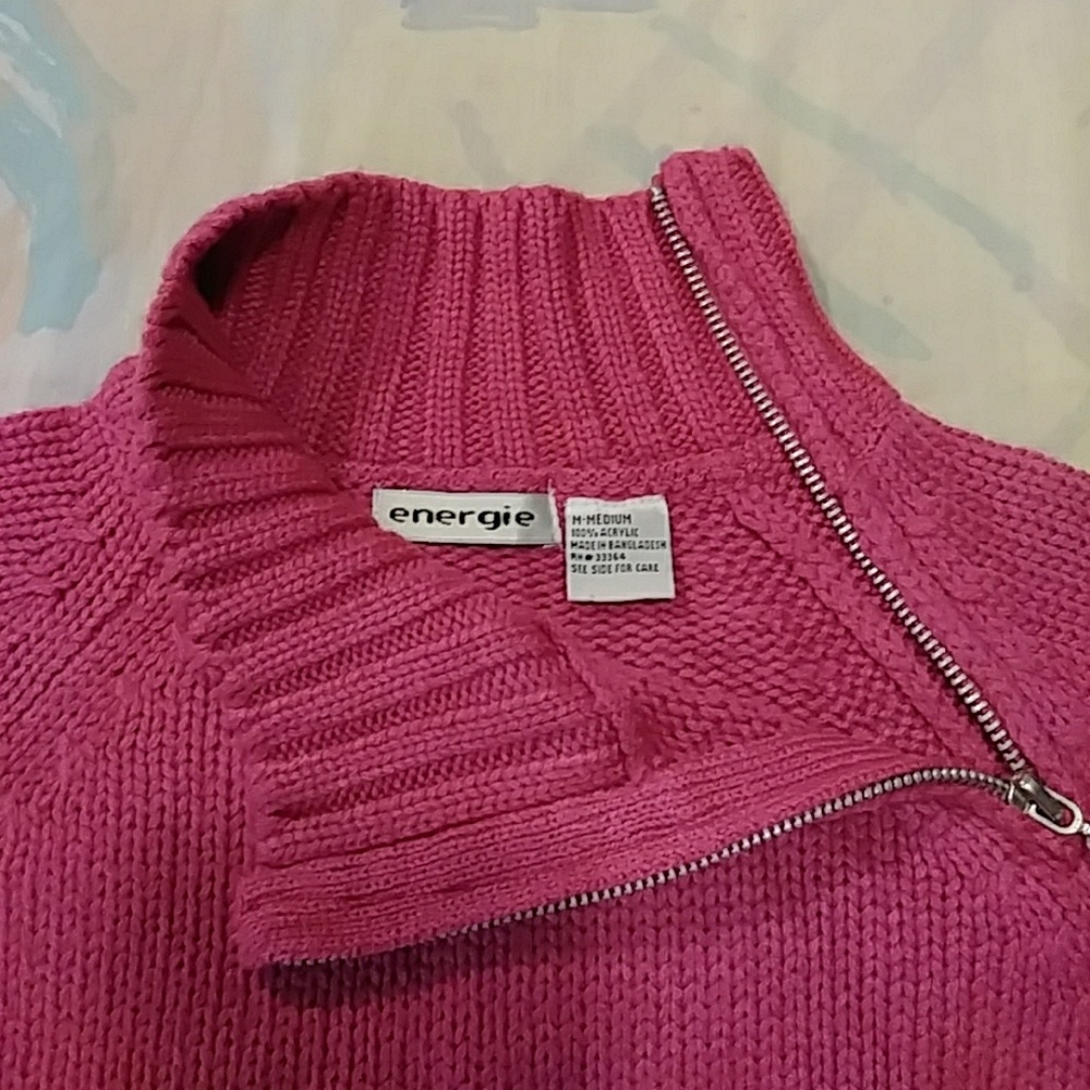 Sweater - Picture 2 of 2